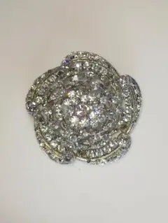 シルバークリスタルブローチ