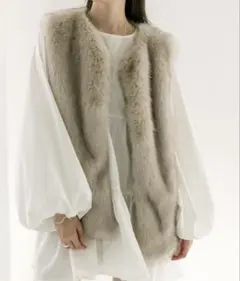 [美品] mystic ファーベスト　パルクローゼット