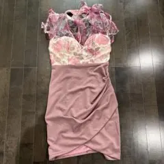 フラワープリント タイトドレス ピンク系　タイトドレス　キャバドレス　首元リボン
