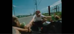 forever young mv bim 着用Palace Crocs 28.5のサムネイル