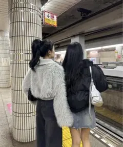 emmy ボリュームフェイクファージャケット