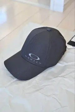 OAKLEY ブラック キャップ ONE SIZE