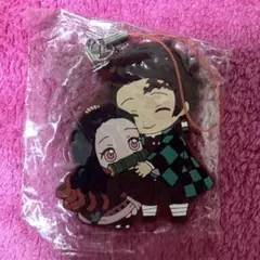新品　鬼滅の刃　ラバー　ストラップ　竈門炭治郎&禰豆子