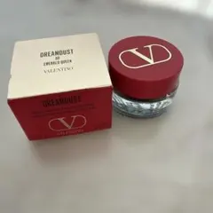 VALENTINO クリーム　アイシャドウ　新品未使用のサムネイル