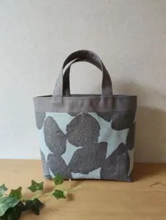 sale】あおりポケットの巾着バッグ＊ミナペルホネン pomppia - メルカリ