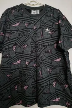 新品☆adidas オリジナルス☆ロゴグラフィック Tシャツ メンズ2XLサイズ