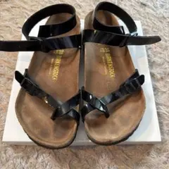 BIRKENSTOCK ビルケンシュトックYara サンダル 24.5 ブラックのサムネイル