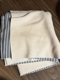 フリース　ふわふわ　リバーシブル　生地