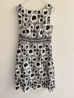 銀座クチュールドレス　レースワンピース　サイズ4