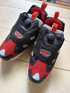 Reebok Instapump Fury レッド/ブラック/ホワイト