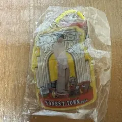 HONEST TOWN 2026 アクリルキーホルダー