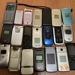 2025年最新】ガラケー ジャンク まとめの人気アイテム - メルカリ