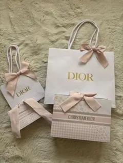 クリスチャンディオール　2025限定　ピンク　ショッパー＆ギフトボックス