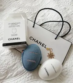 CHANEL LA CRÈME MAIN 50ml デニムケース付き