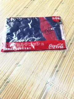 【新品未開封】Coca-Cola オリジナルサコッシュ 瓶柄｜非売品