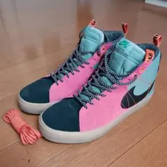 ナイキ SB ズーム ブレーザー MID PRM