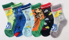 キッズキャラクター靴下 6足セット　15-17cm