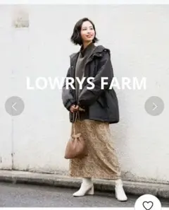 値下げ❗新品タグ付き ローリーズファーム ペイズリー フレアスカート