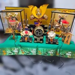 豪華な5月人形 セットのサムネイル