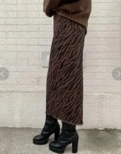 Item thumbnail for item 56752354-9e7f-43f8-8474-0953a62ad81c