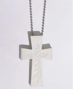 Sculptor Cross Leather Strap Wallet ホワイト