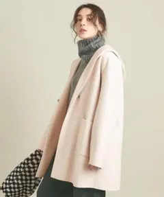 美品✳︎ビューティー&ユース リバーフードミドルコート オフホワイト