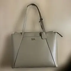 Item thumbnail for item e6f00760-1599-434a-856d-ed9507e646de