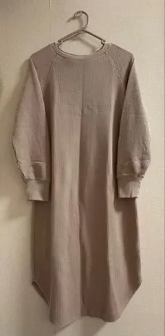 ユニクロ ワッフルクルーネックワンピース（長袖） ピンク