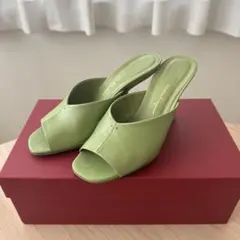 サルヴァトーレフェラガモ SALVATORE FERRAGAMO サンダル