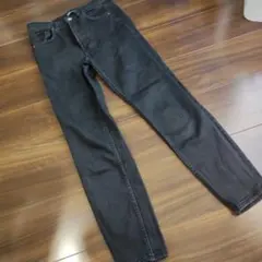 ザラ　ブラックスキニーパンツ EUR38