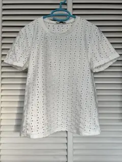 ZARA パンチング刺繍 Tシャツ USAsize S