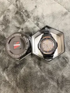 美品　即発送！G-SHOCK GW−3000B スカイコックピット 缶ケース G-SHOCK SKY COCKPIT スカイコックピット GW-3000B-1AJF メンズ 腕時計