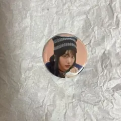 LESSERAFIM ルセラフィム ウンチェ 缶バッジ