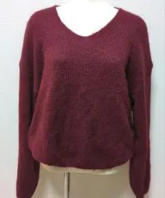Ada. エイダ　エンジニット　長袖　Vネック
