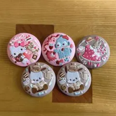 サンリオキャラクターズ 刺繍缶バッチ