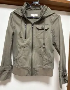 カーキ色 M フード付きミリタリージャケット