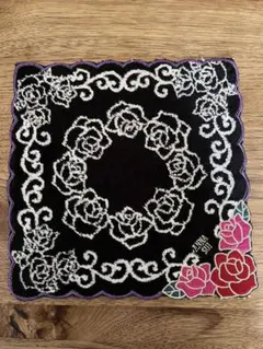 ANNA SUI アナスイ　刺繍　タオルハンカチ