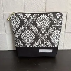 【ハンドメイド】ファスナーポーチ/サニタリーポーチ/iQOSケース