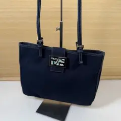 Item thumbnail for item c272c371-aaff-4619-94a1-e0988aa7864b