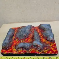 ジオラマベース　ジオラマ材料 火山　地獄　マグマ　自然　宝 レア　珍品のサムネイル