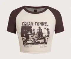 SHEIN 文字グラフィッククロップTシャツ