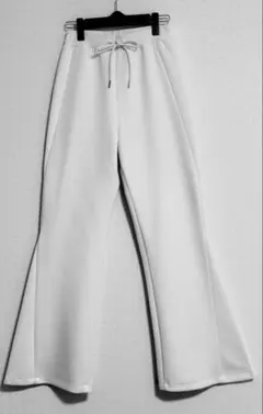 Item thumbnail for item b92abe62-03e3-44ae-b030-d5f5e62b78e4