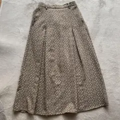 ehkä söpö 花柄フレアスカート Fサイズのサムネイル