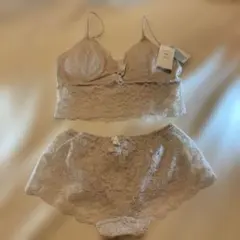 ジェラートピケブラとショーツのセットベージュ　フリーサイズ