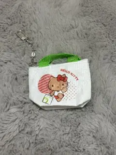 オリーブヤング キティ　非売品　韓国　ポーチ