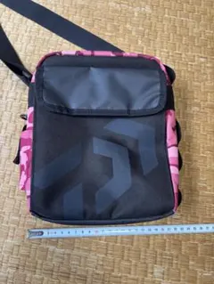 Item thumbnail for item df768a1f-9391-4172-b9b7-dbac29d3d935