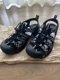 KEEN Newport H2 Checker Flag 23.5㎝