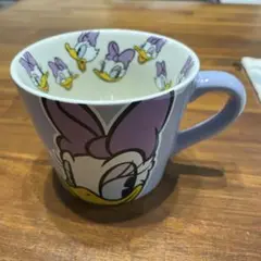 DisneyStoreデイジーダック マグカップ 紫