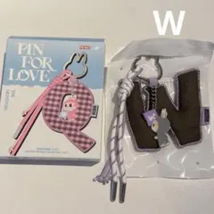 THE MONSTER PIN FOR LOVE シリーズアルファベット(W)