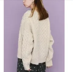 KBF ケーブル編み カーディガン アイボリー